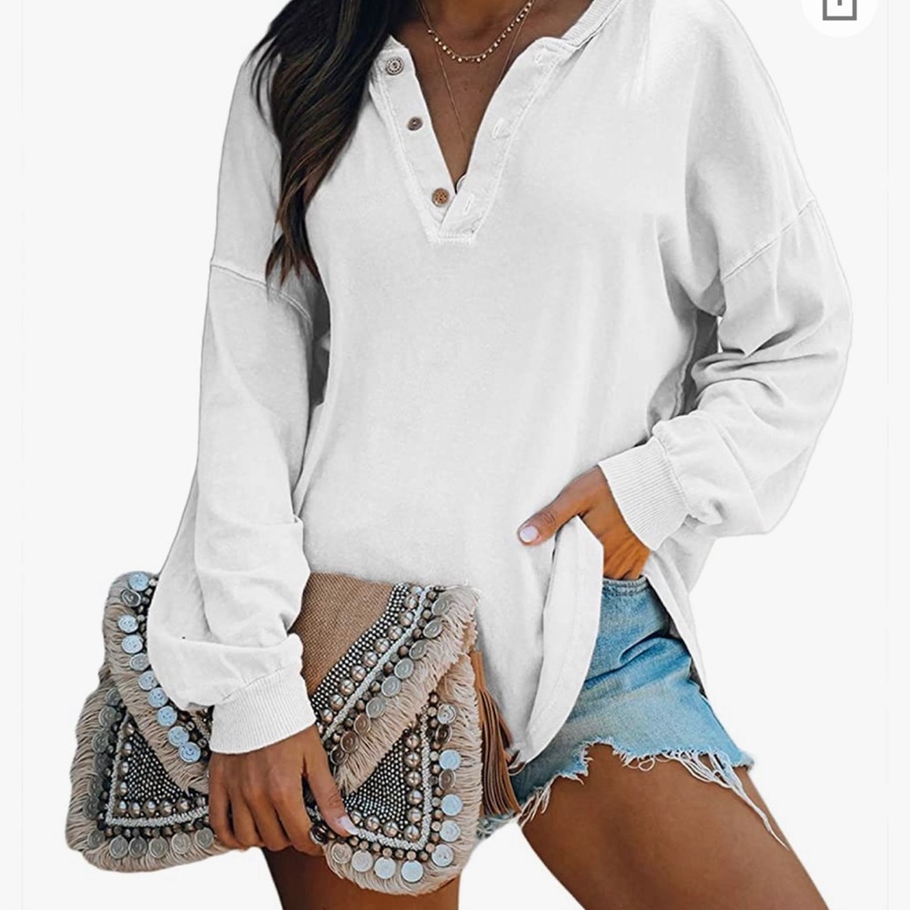 Women’s long sleeve shirt— V neck button up